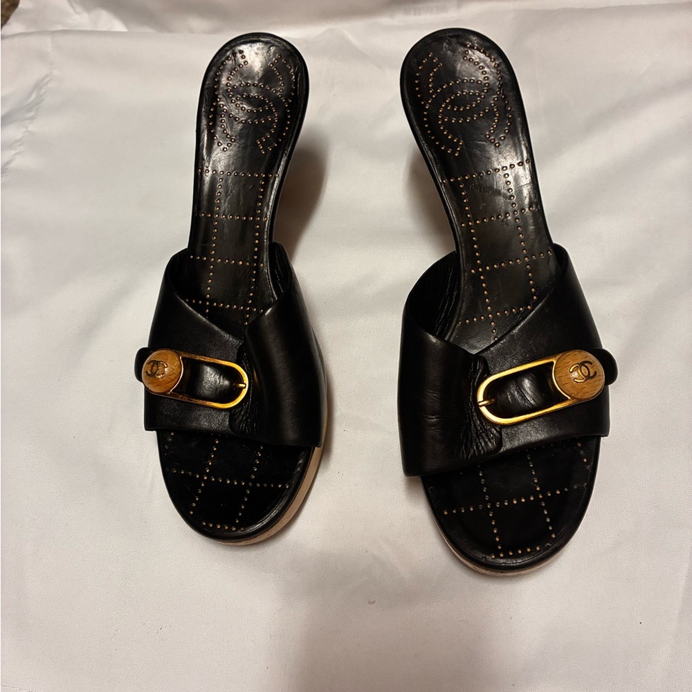 Chanel  Black Leather Slide Sandals